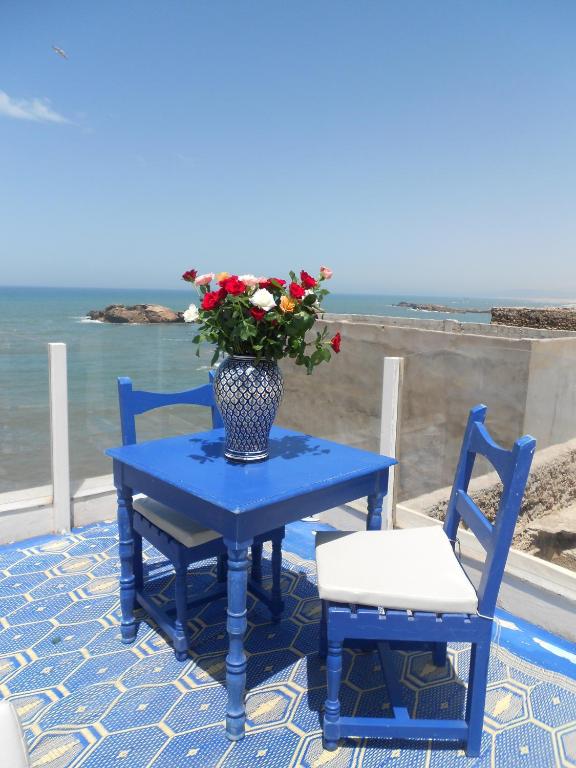 Buy Les sables roses d'Essaouira Book Online at Low Prices in