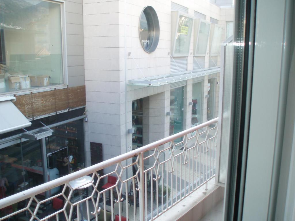 A balcony or terrace at Hotel Orfeas
