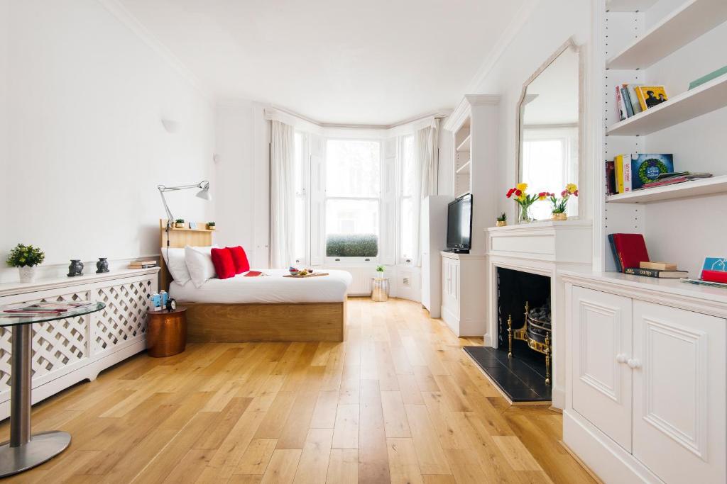 Svetainės erdvė apgyvendinimo įstaigoje Earls Court Amazing 2 bed Flat in Central London