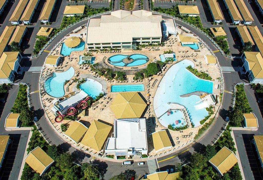 L'acqua diRoma - Oficial - Piscinas 24 horas