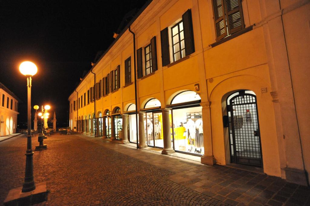 Budynek, w którym mieści się apartament