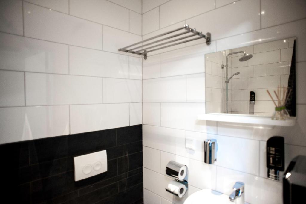 
Standard Double or Twin Room
