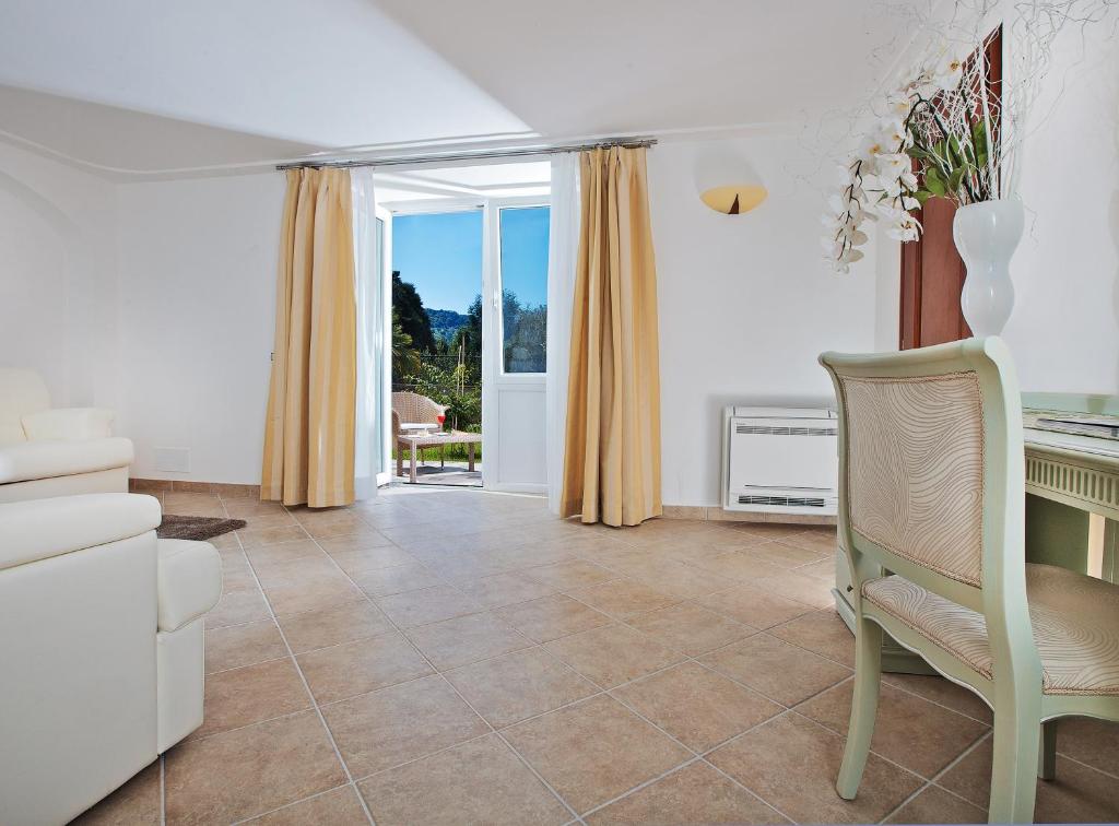 Posezení v ubytování Hotel Villa Ceselle