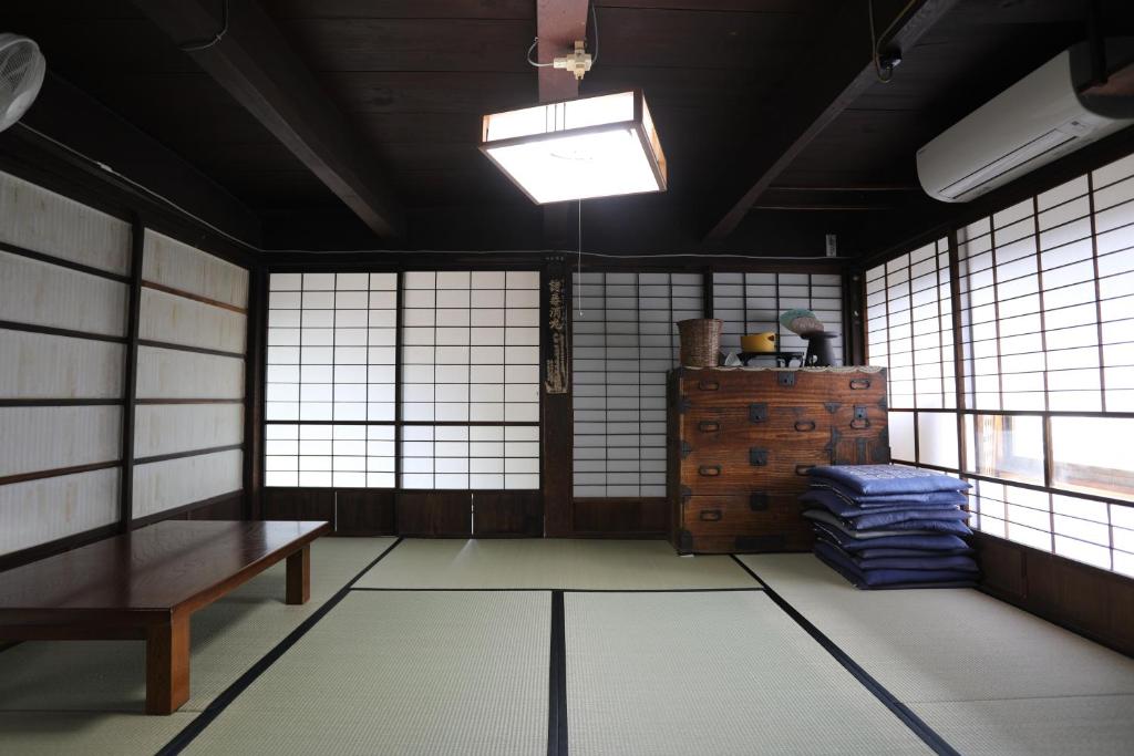 Foto sihtkohas Kumamoto asuva majutusasutuse Minshuku Hiroshimaya galeriist