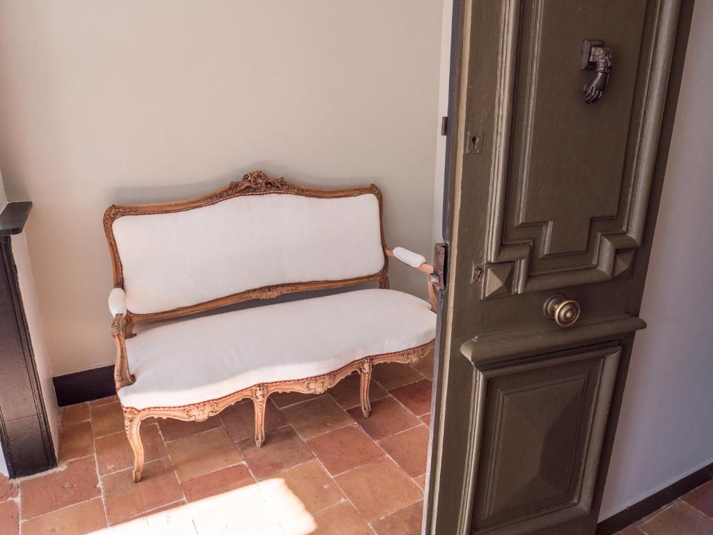 La Cour Verte - Quadruple Room With Private Bathroom