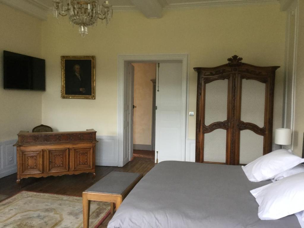 Manoir d'Aubeterre - Double Room With Garden View