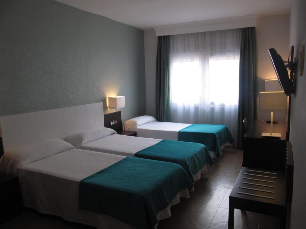 
Double Room with Extra Bed (2 Adults + 1 Child)
