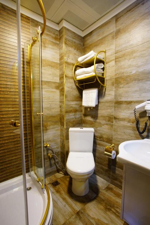 Koupelna v ubytování Tahir Aga Konagi Hotel