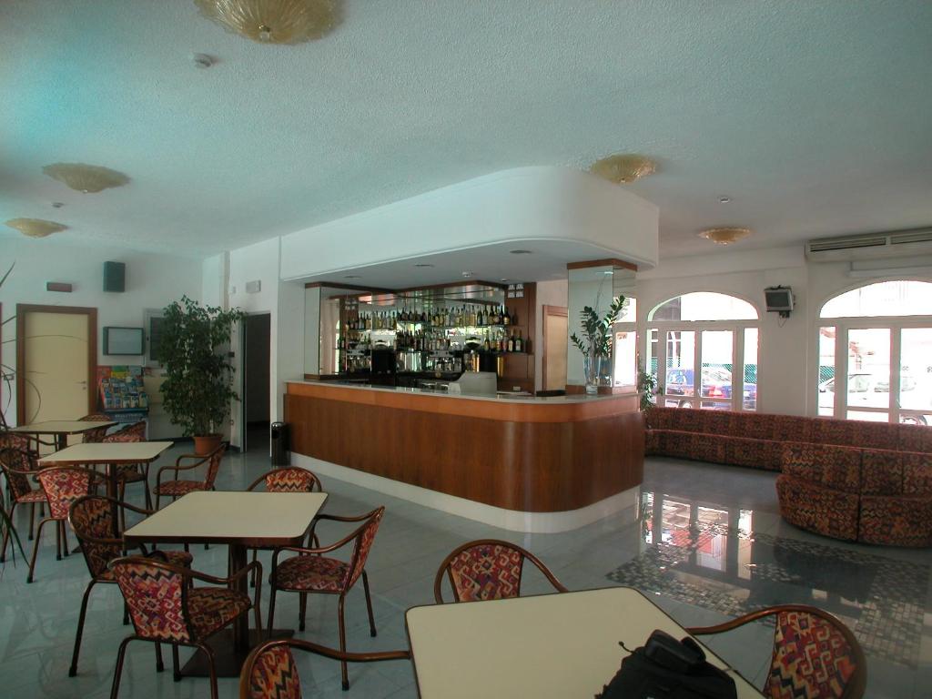 Hol lub bar w obiekcie Residence Eurogarden