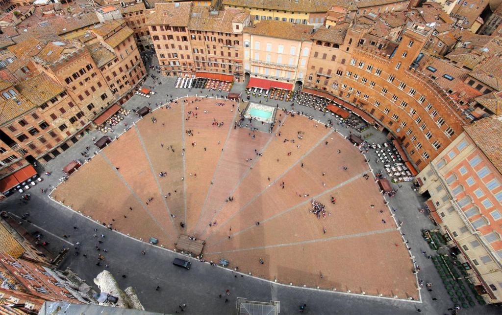 Widok na miasto Siena z tego hotelu