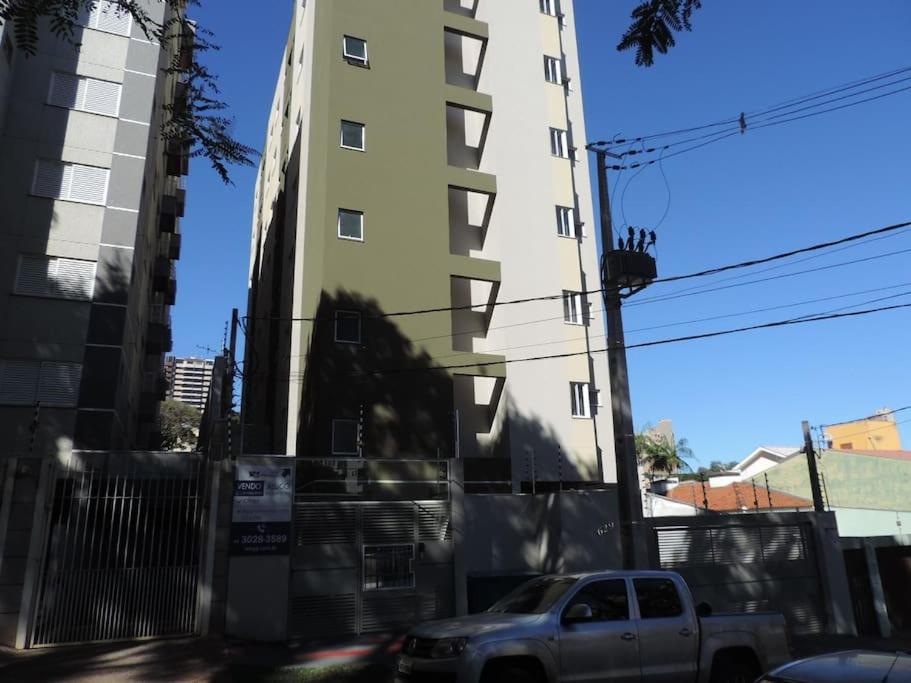  Meu Apê Maringá - UEM - Perto de tudo!