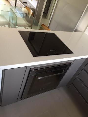  Malawi Residence Select