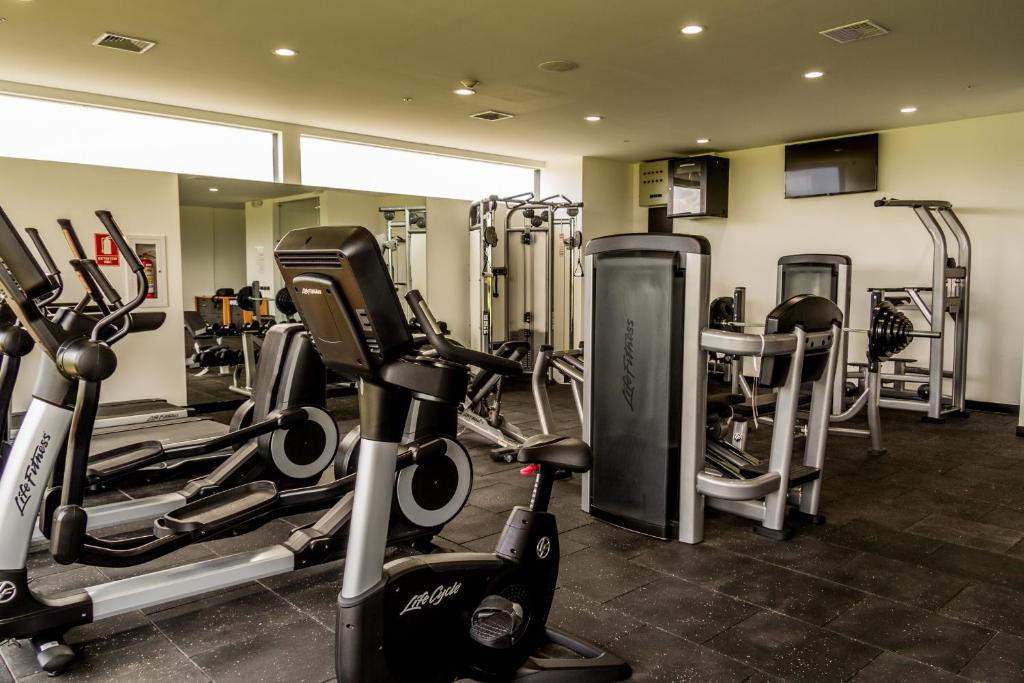 Fitness centrum a/nebo fitness zařízení v ubytování Eb Hotel By Eurobuilding Quito Airport