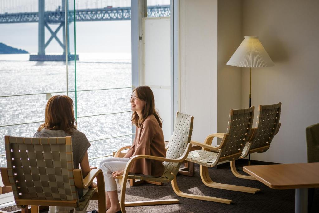 Posezení v ubytování Hotel Setre Kobe Maiko