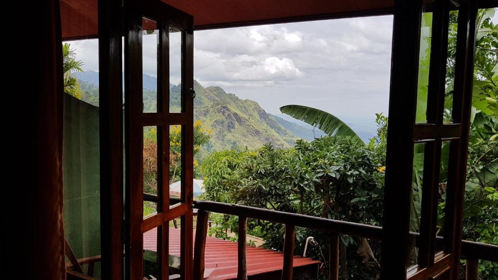 Ella Mount View Guest Inn - 12