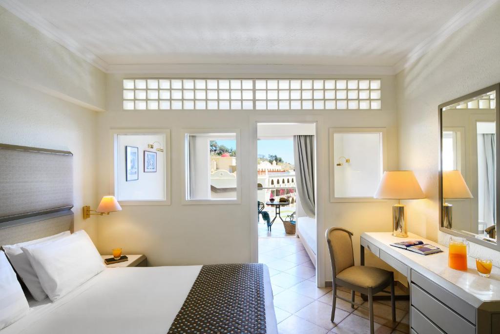 Lindos Royal Resort - 