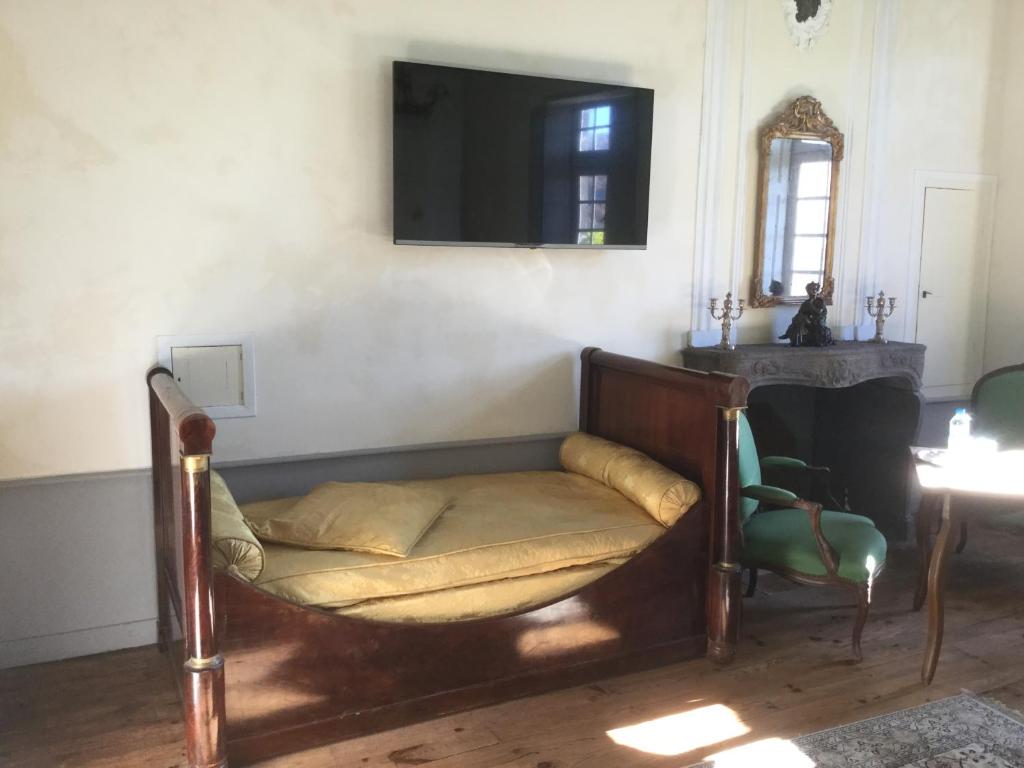 Manoir d'Aubeterre - Double Room With Garden View