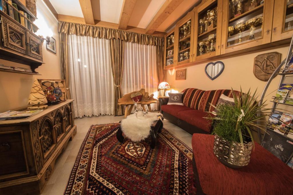 Posezení v ubytování Hotel Garni Wolfgang