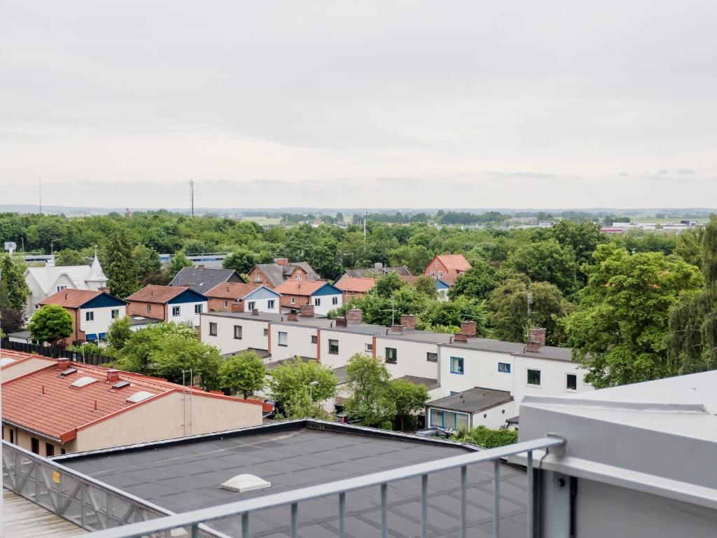 Nespecifikovaný výhled na destinaci Lund nebo výhled na město při pohledu z aparthotelu