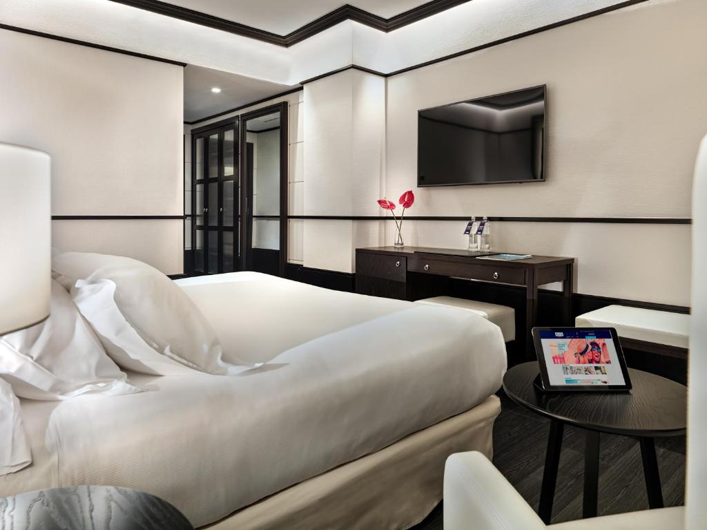 H10 Marina Barcelona - Resim 16