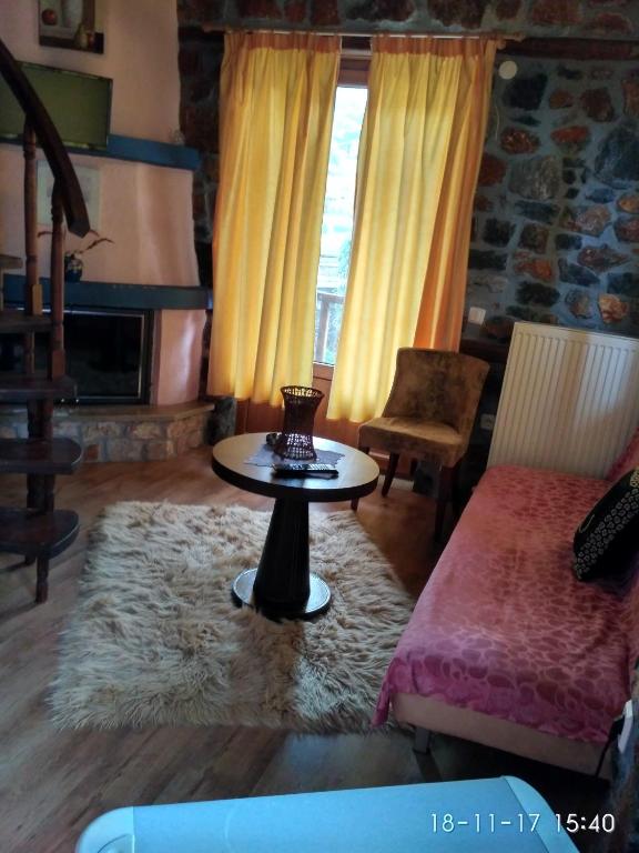 Fotografia z galérie ubytovania Rachati Kaimaktsalan v destinácii Palaios Agios Athanasios