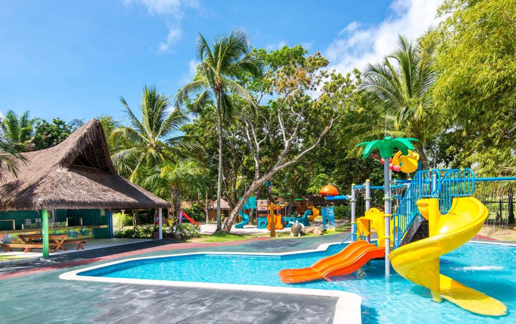 Bazén v ubytování Tivoli Ecoresort Praia do Forte nebo v jeho okolí