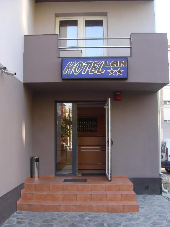Exteriér nebo vchod ubytování Hostel Lan
