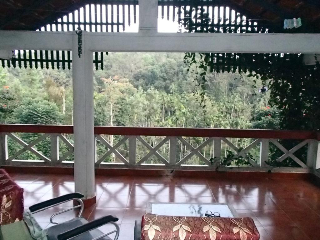 Balkón nebo terasa v ubytování Coorg 4 C's Little Paradise