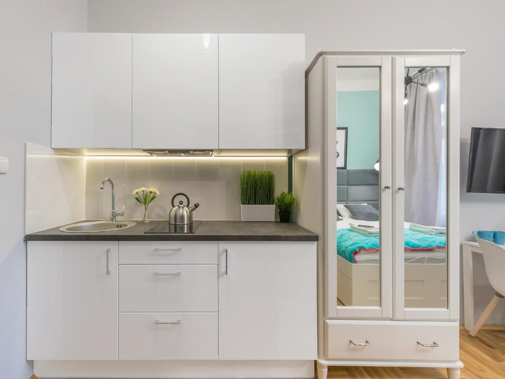 Centre Apartments-Old Town - Studio Apartment - Felicianek 15 Street