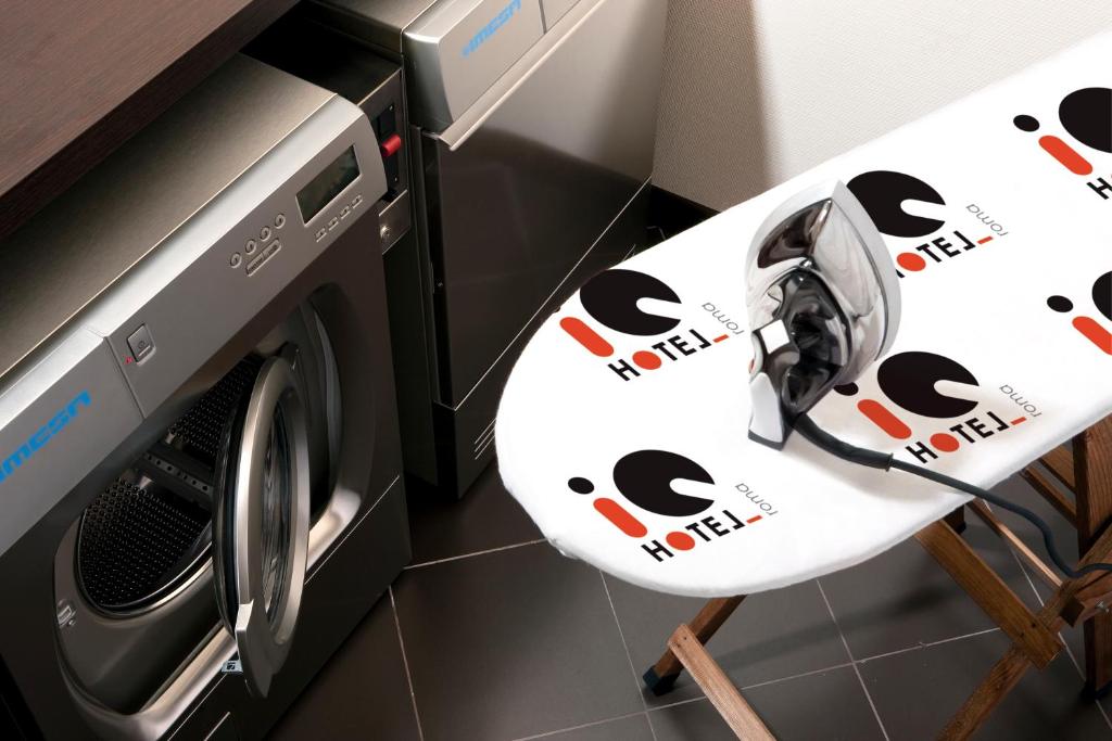 iQ Hotel Roma - Resim 23