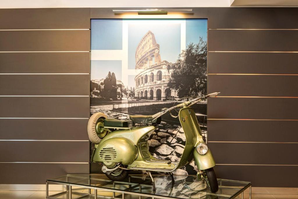 iQ Hotel Roma - Resim 42