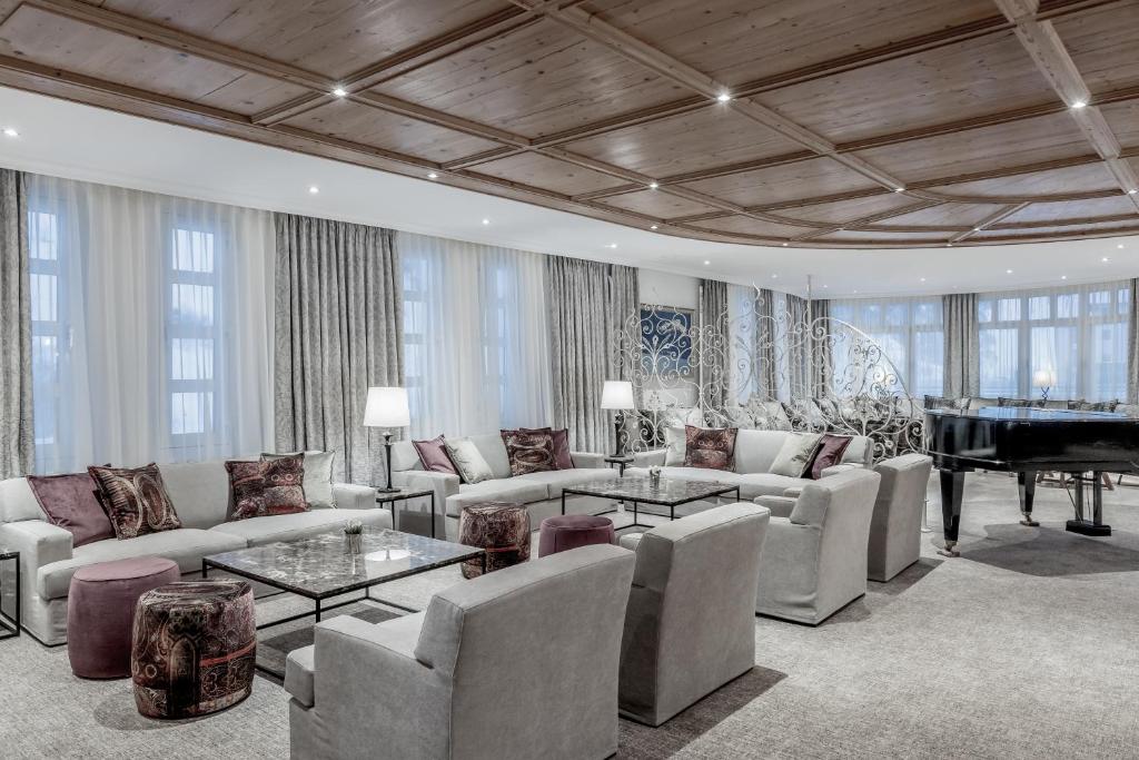 Posezení v ubytování Hotel Alpina deluxe