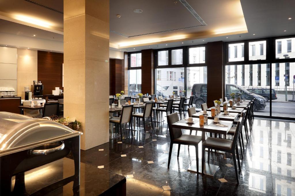 Eurostars Berlin - Resim 36