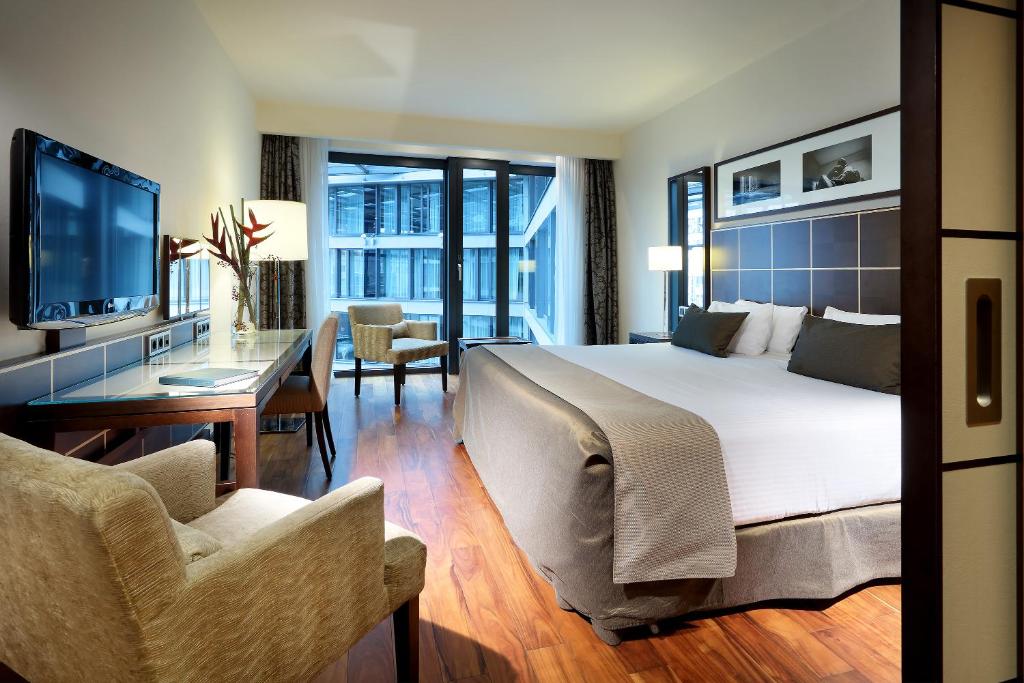 Eurostars Berlin - Resim 13