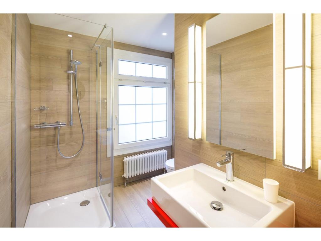 Swiss Night by Fassbind - Resim 43