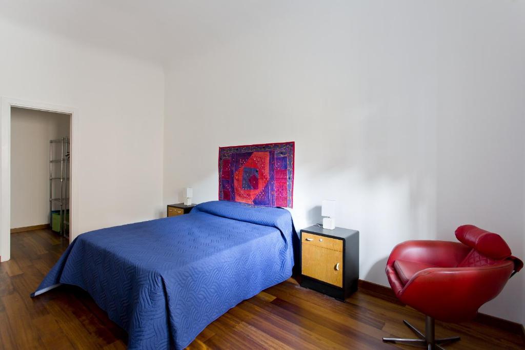 Posteľ alebo postele v izbe v ubytovaní Dante Vintage Apartment