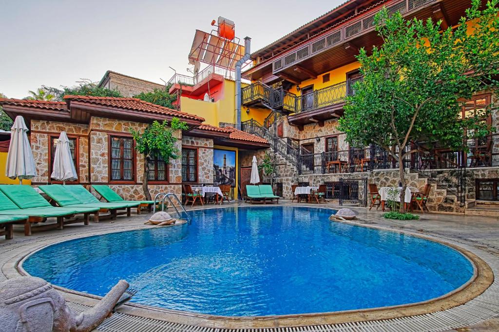 تصویر اتاق‌های La Paloma Hotel - تصویر ۲