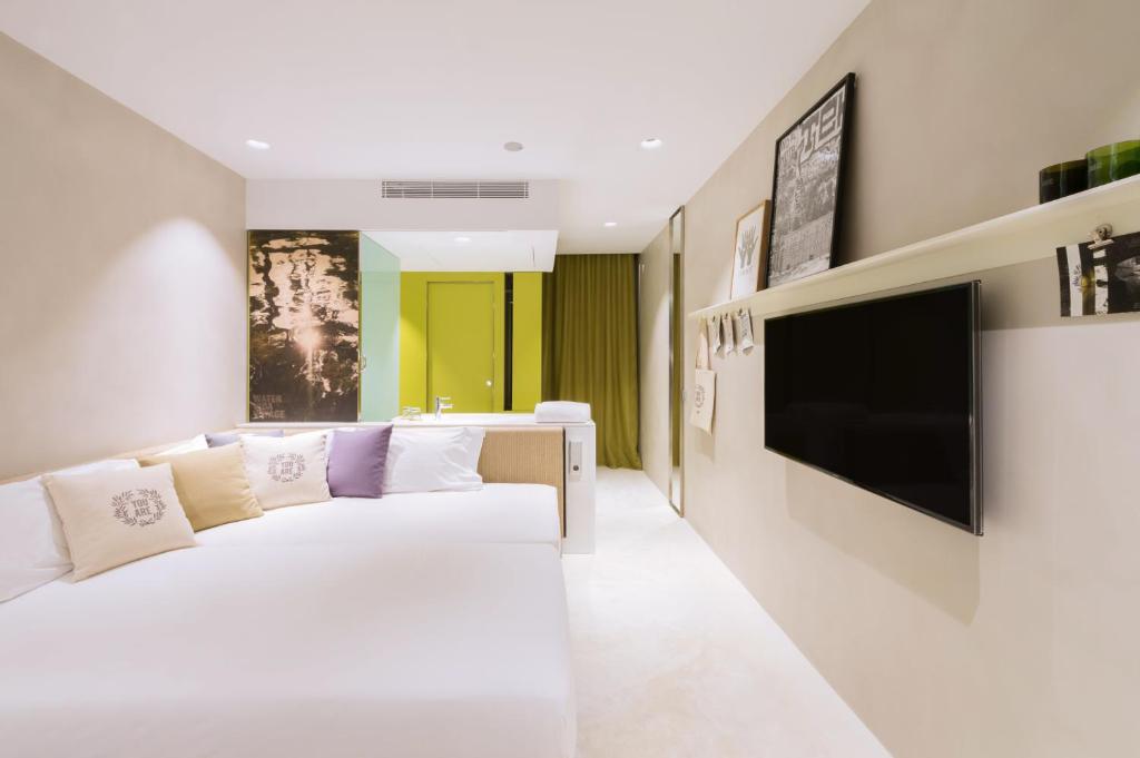 TV a/nebo společenská místnost v ubytování Hotel Rec Barcelona - Adults Only
