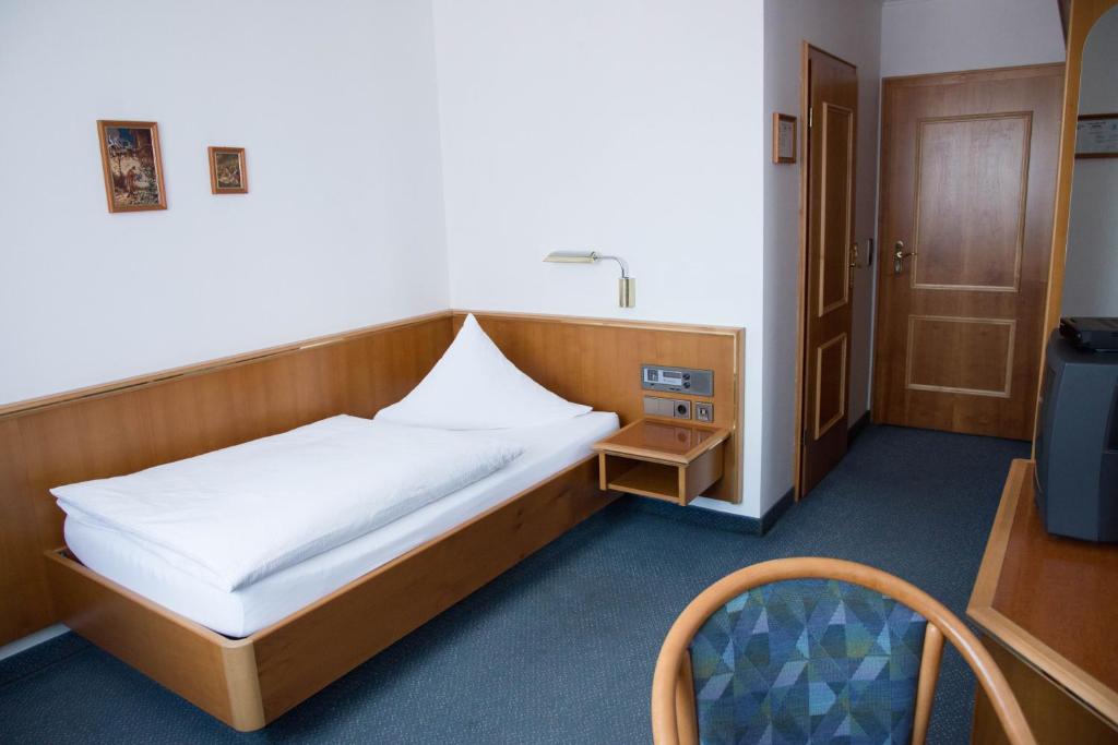 Brauereigasthof ADLER - Single Room