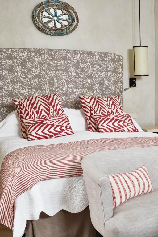 Hotel Boutique Corral del Rey - Resim 21