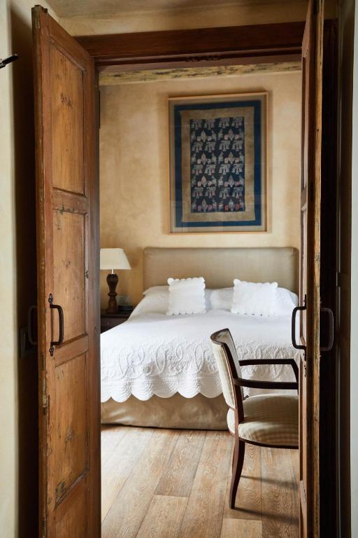 Hotel Boutique Corral del Rey - Resim 7