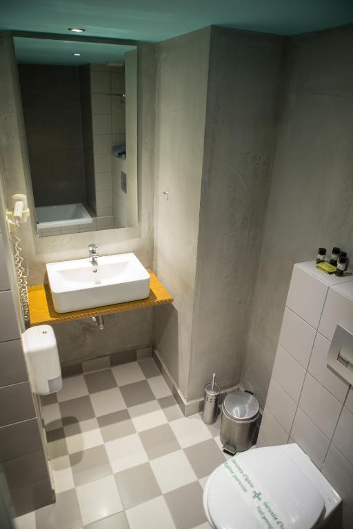 Metropolitan - Resim 45