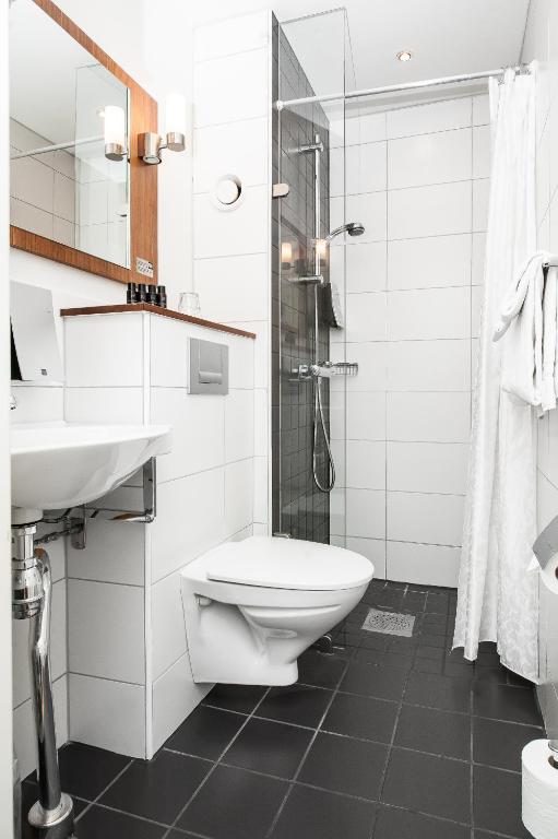 Koupelna v ubytování Home Hotel Kung Oscar