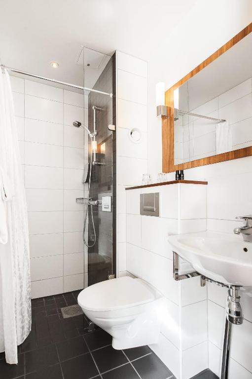Koupelna v ubytování Home Hotel Kung Oscar