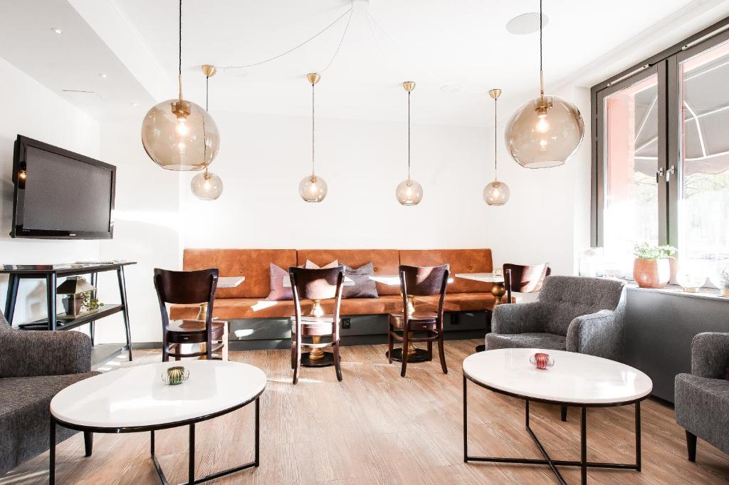 Posezení v ubytování Home Hotel Kung Oscar