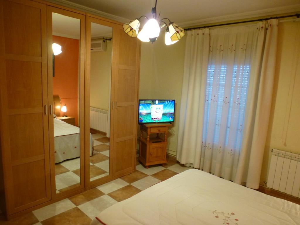 TV a/nebo společenská místnost v ubytování Casa Limas