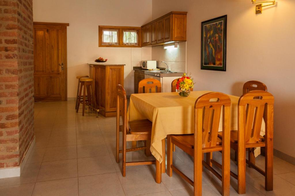 Kuchyň nebo kuchyňský kout v ubytování Hotel Westfalenhaus