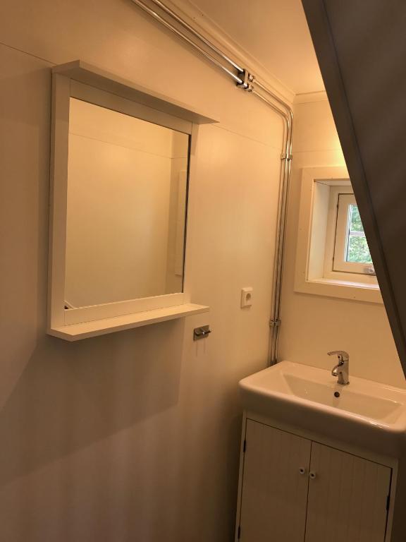 Koupelna v ubytování Sandvikengården Stugby