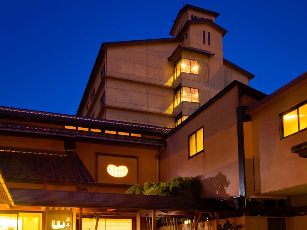 Budova, kde se ryokan nachází
