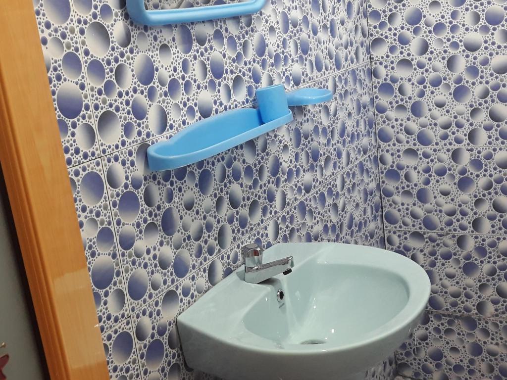 Koupelna v ubytování Deneth Homestay